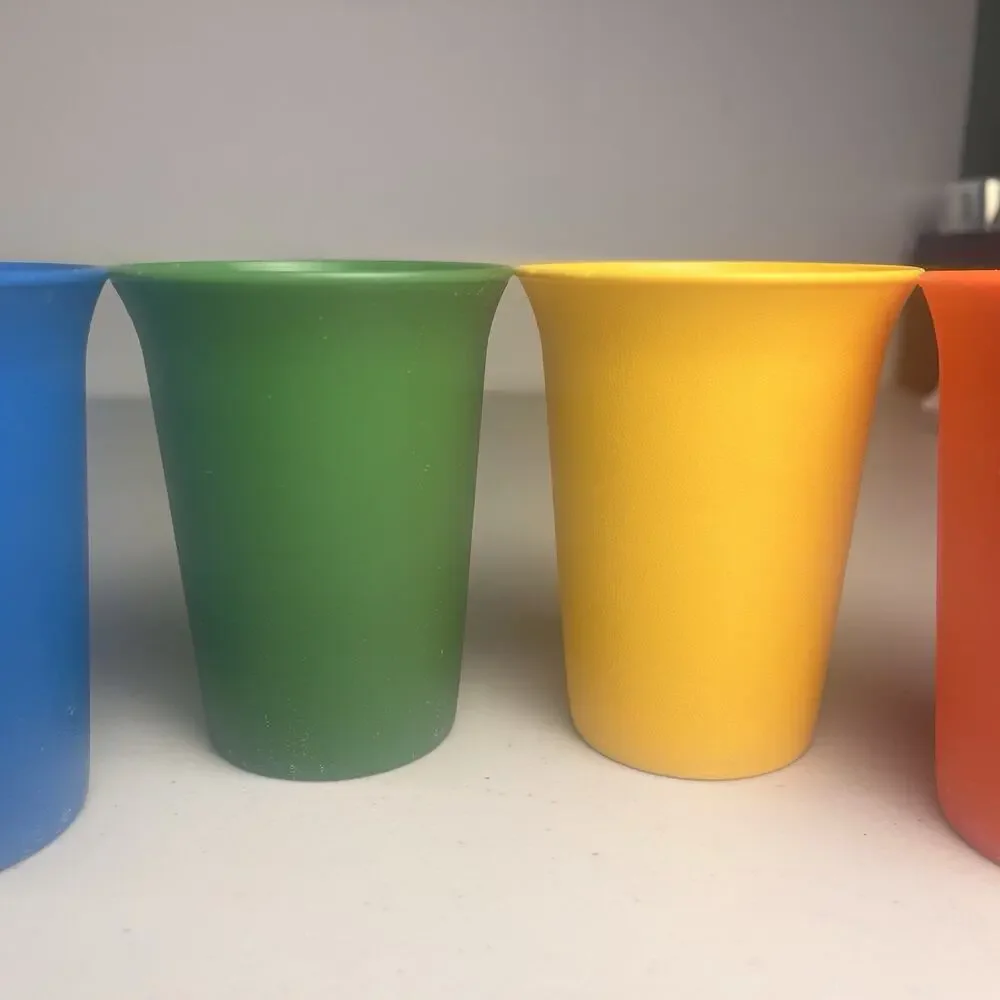 Vintage Tupperware Bell Tumblers Stackable 7 oz Cups #109 Set Of 4 Primary Color
